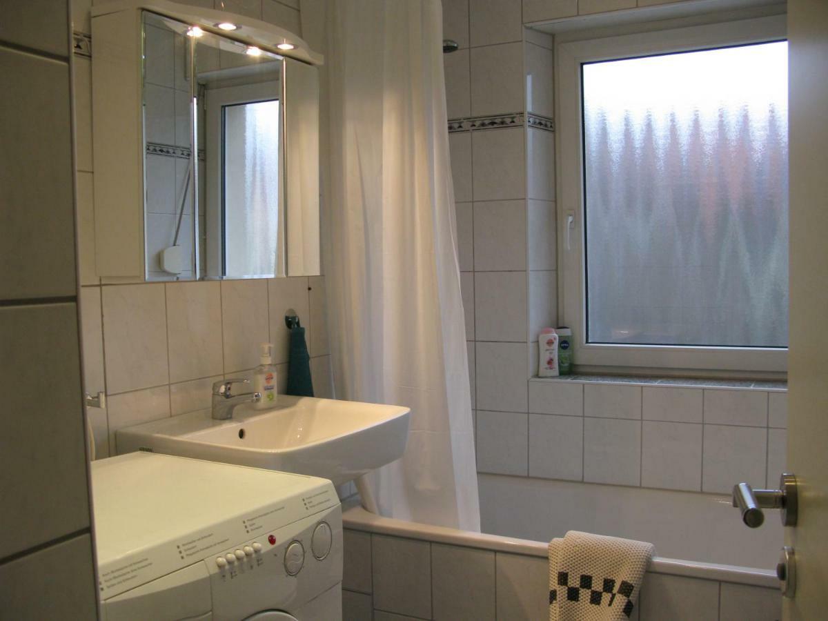Messe-/Ferienwohnung Нюрнберг Екстер'єр фото