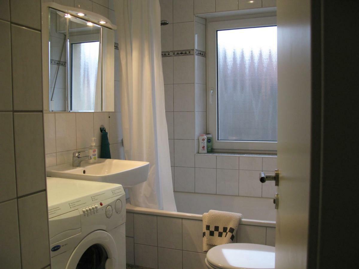 Messe-/Ferienwohnung Нюрнберг Екстер'єр фото