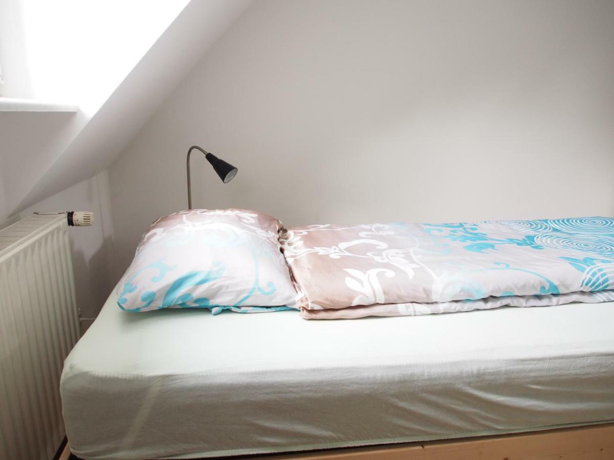 Messe-/Ferienwohnung Нюрнберг Екстер'єр фото